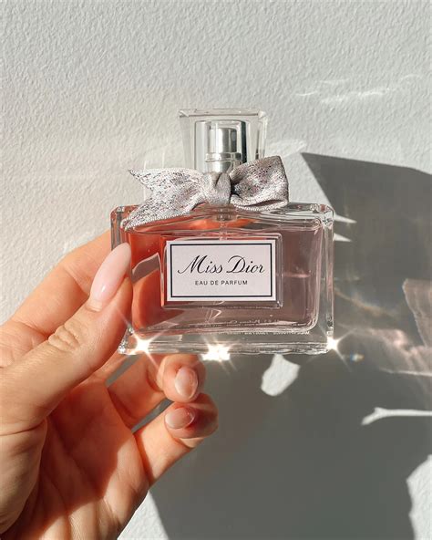 miss dior perfume what does it smell like|Miss Dior body mist reviews.